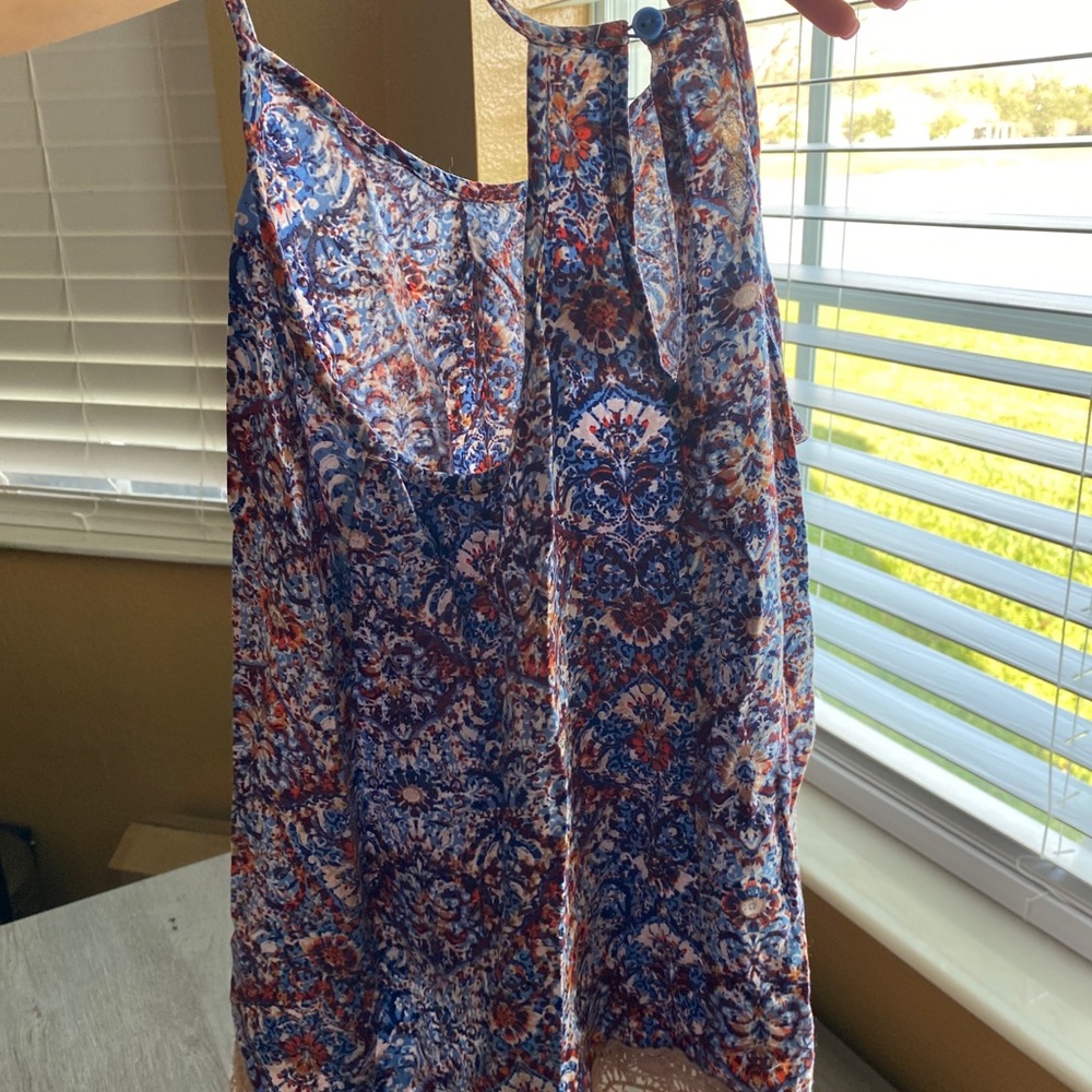 Tank top - Picture 2 of 3
